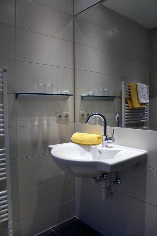 Appartements Zerzer Ried im Oberinntal Quarto foto
