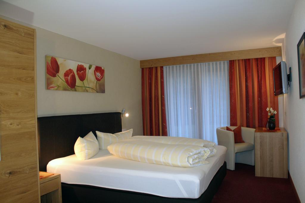 Appartements Zerzer Ried im Oberinntal Quarto foto