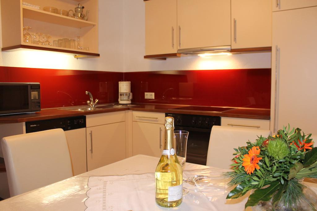 Appartements Zerzer Ried im Oberinntal Quarto foto